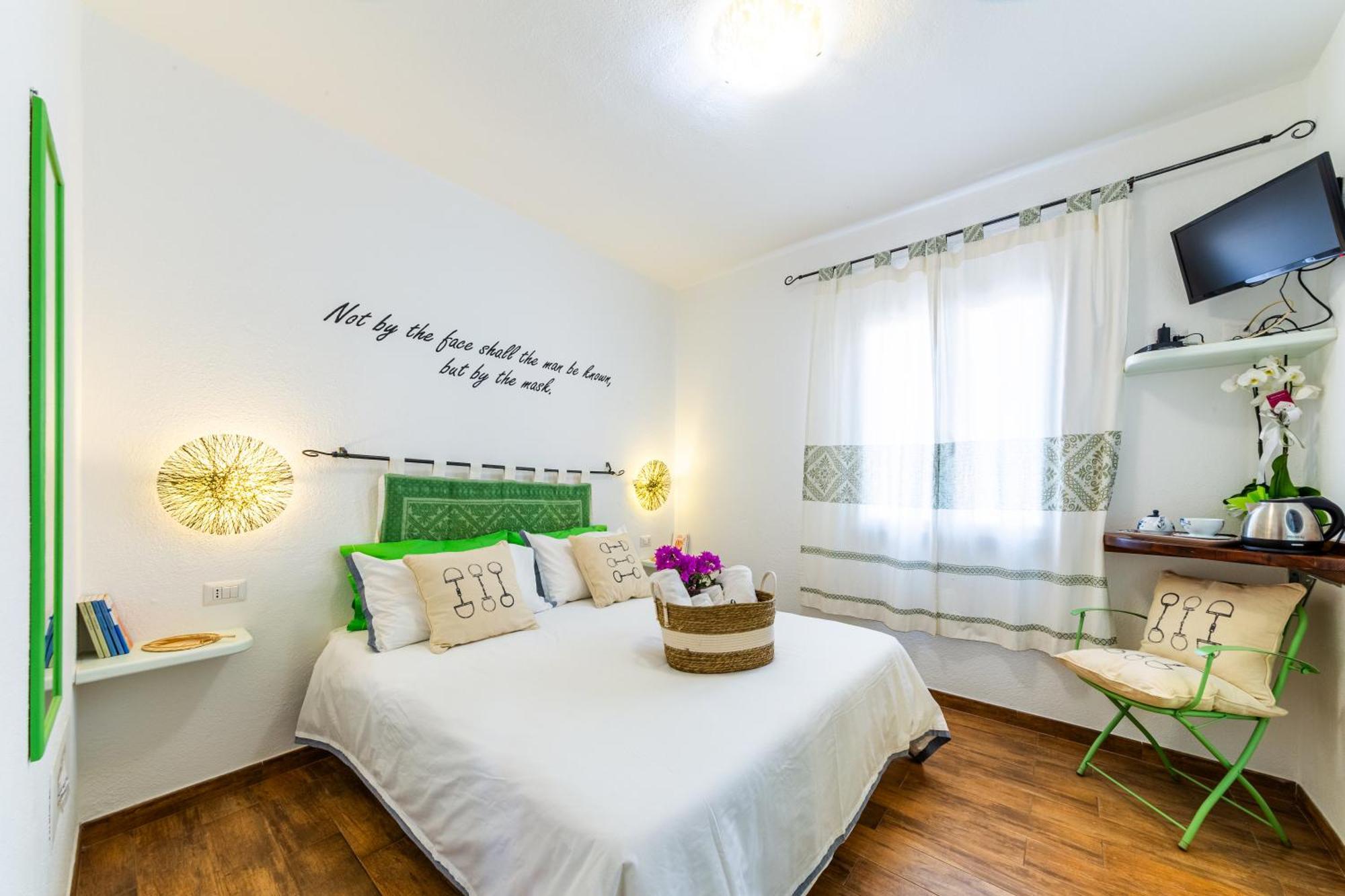 Le Maschere B&B Санта Тереза Галура Екстериор снимка