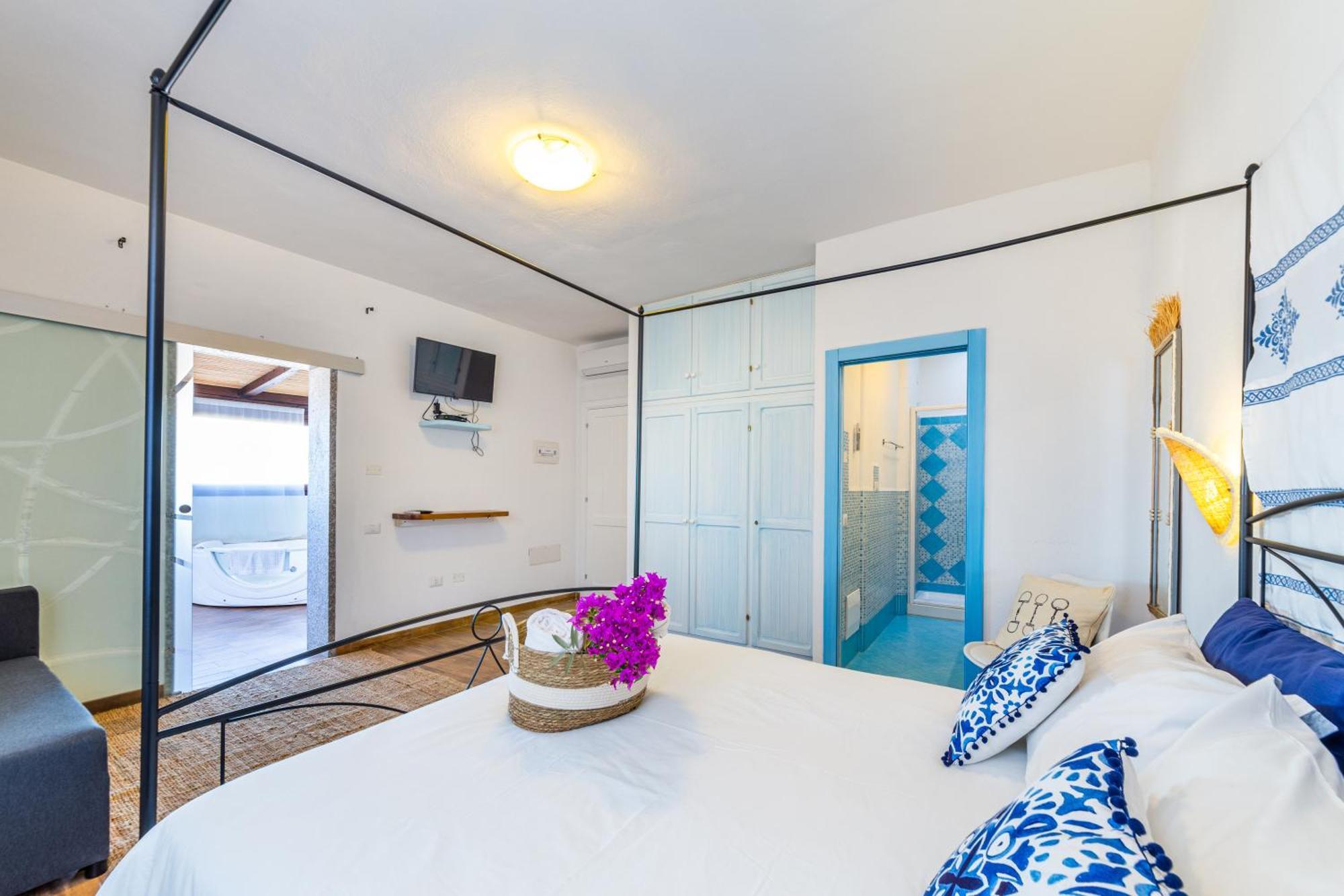 Le Maschere B&B Санта Тереза Галура Екстериор снимка