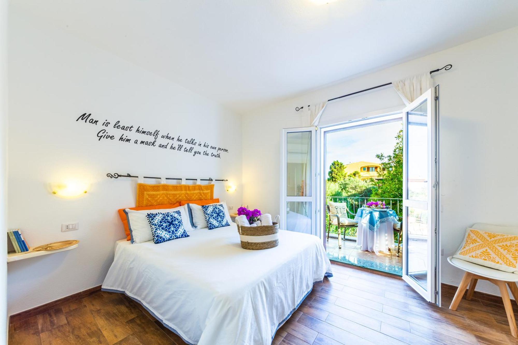 Le Maschere B&B Санта Тереза Галура Екстериор снимка